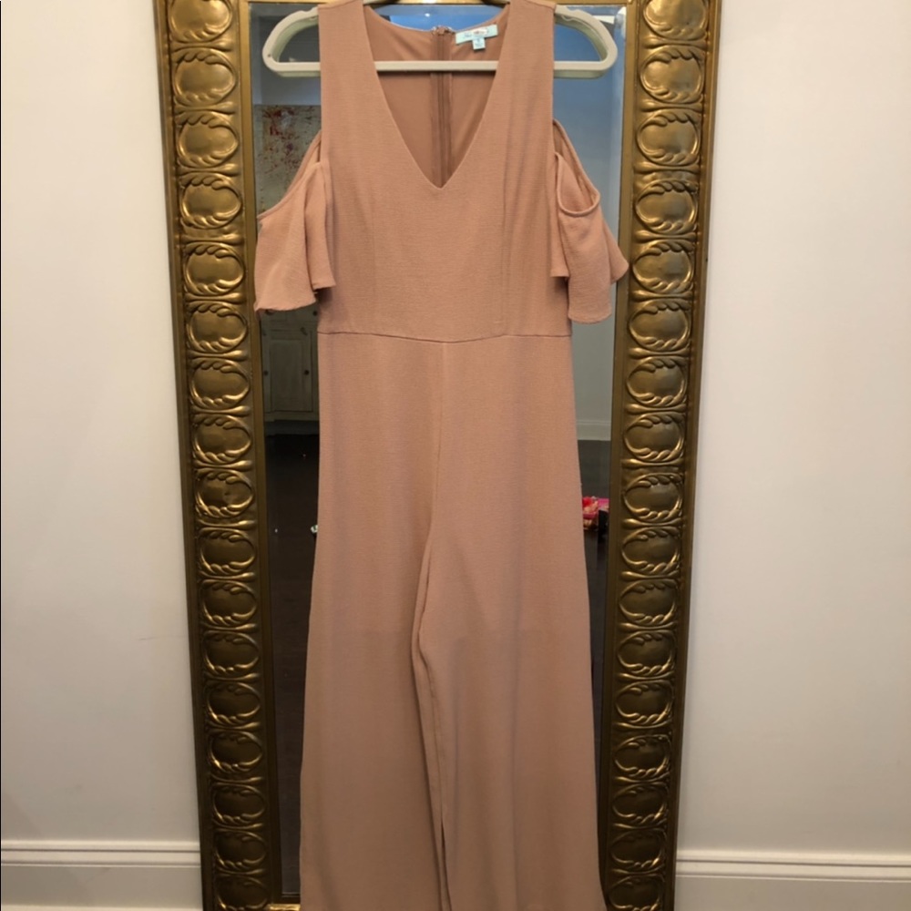 Ankle length cold shoulder romper